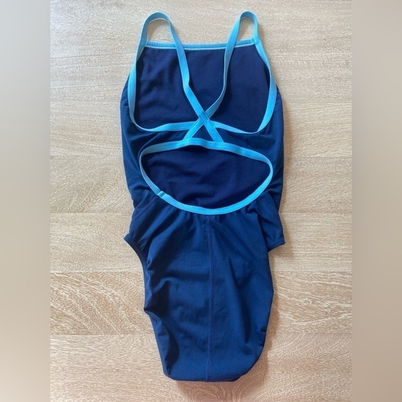 Speedo Endurance Navy Light Blue Performance One Piece Swimsuit Beach Diving - Picture 6 of 11